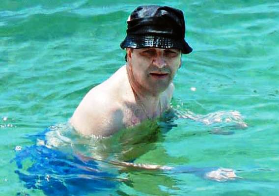 antonis samaras thalassa kapelo mpanio.jpg