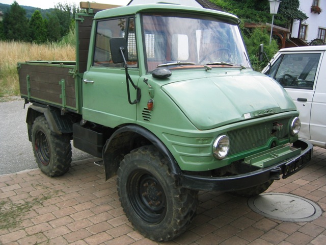 unimog421.jpg