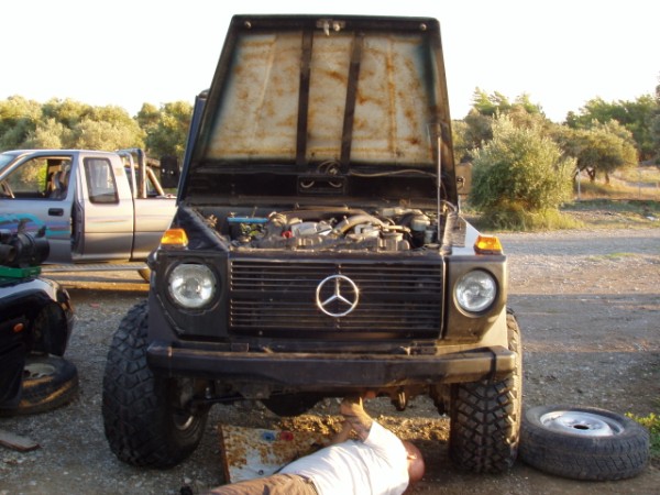 g-wagen with 35''s and wheel &spring spacers 4 (600 x 450).jpg