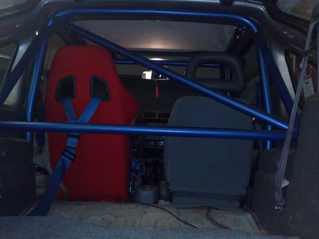 akmis roll-cage